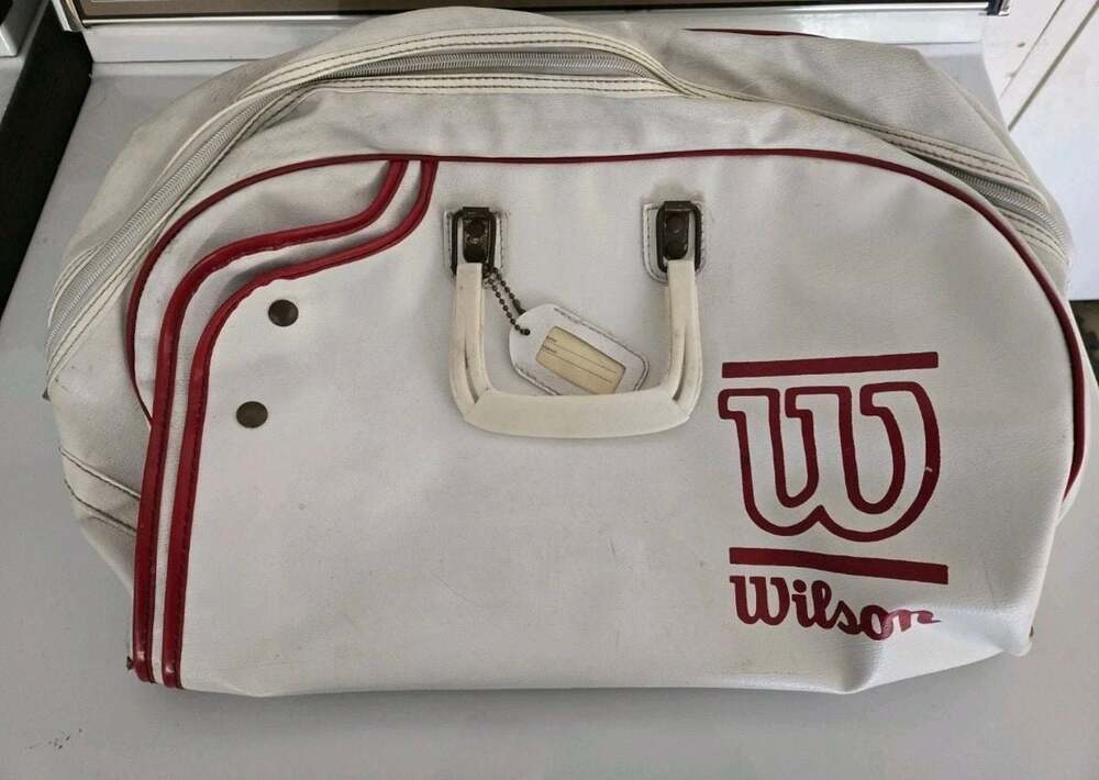 Vintage 1980s Wilson T-6920 Athletic Gear/Tennis Bag
